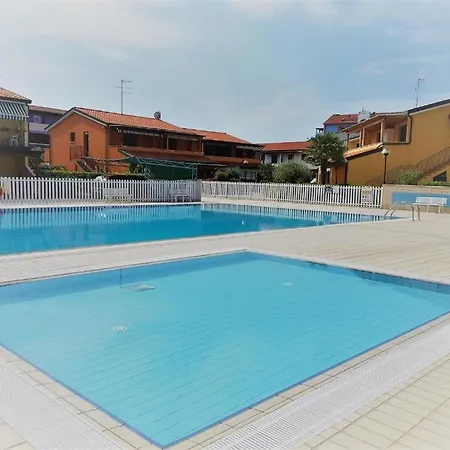 & Apartment
